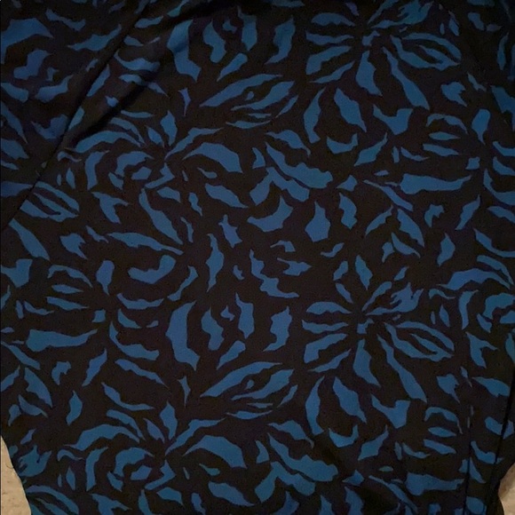 The Limited Top - Picture 6 of 7